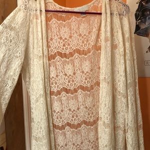 Forever 21 Lace Hippie Kimono Cream